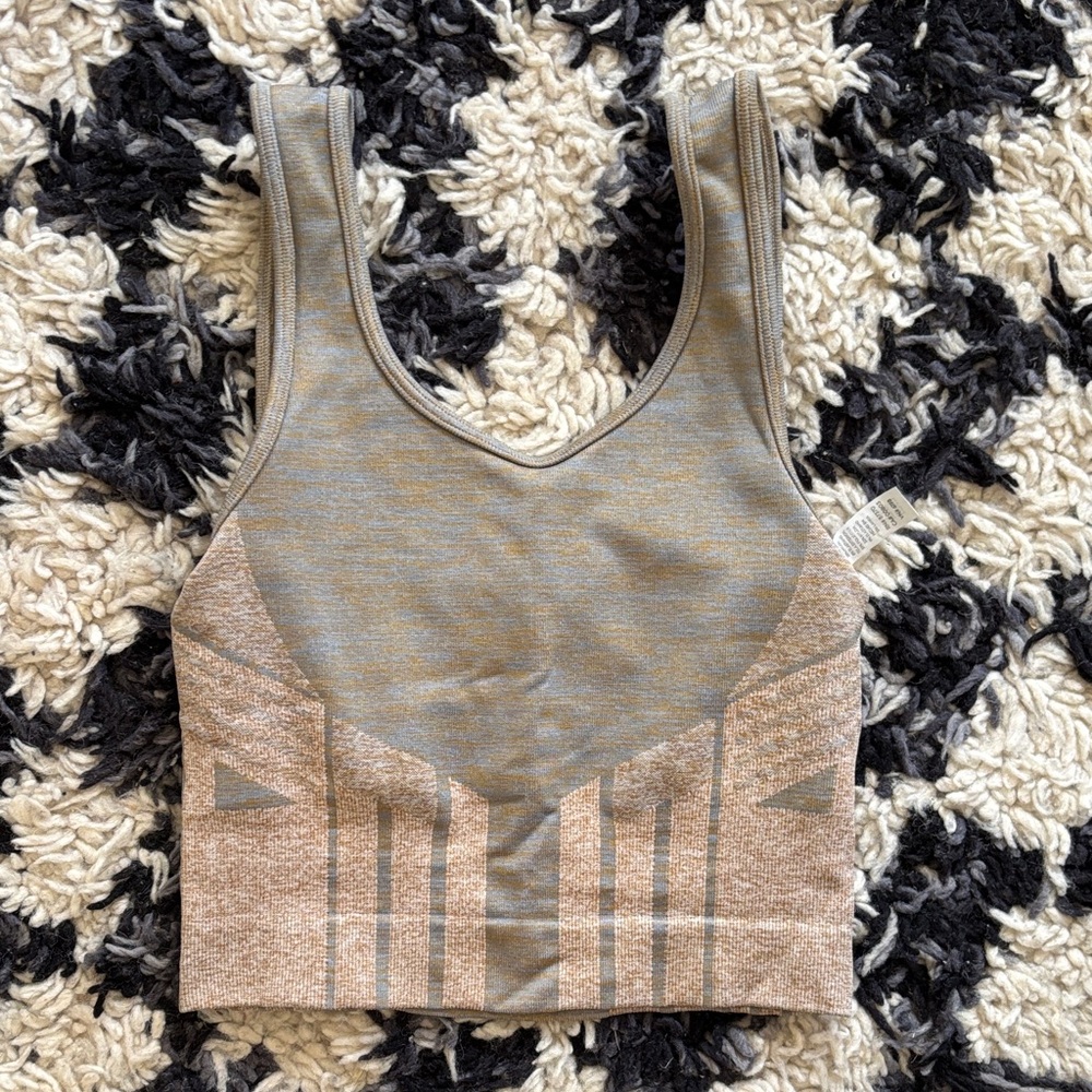 ALO Yoga Taupe Heather & Sand Seamless Crop Sports Bra